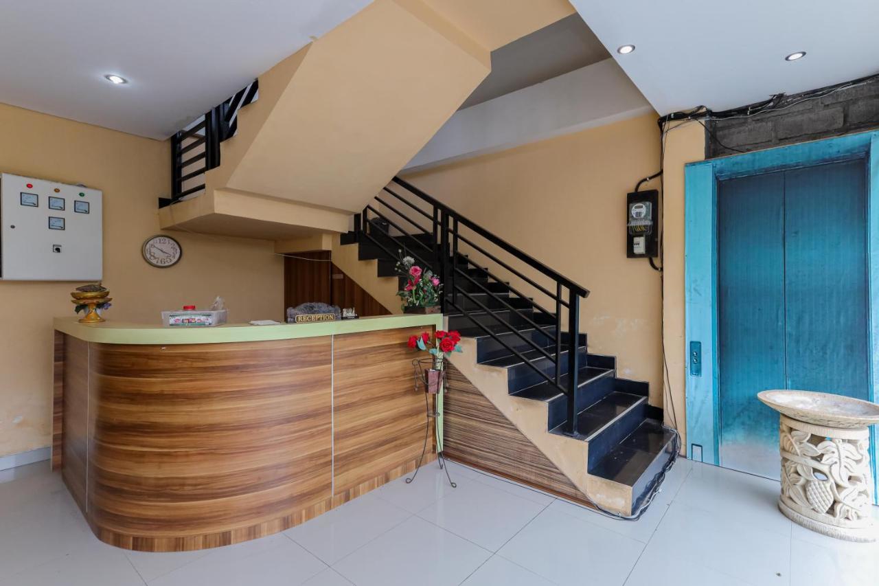Urbanview Hotel Wg Jimbaran Bali Унгасан Экстерьер фото