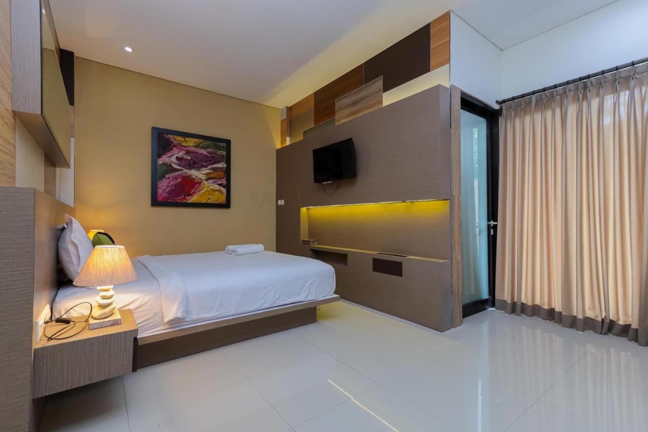 Urbanview Hotel Wg Jimbaran Bali Унгасан Экстерьер фото