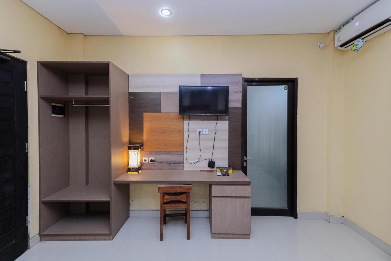 Urbanview Hotel Wg Jimbaran Bali Унгасан Экстерьер фото