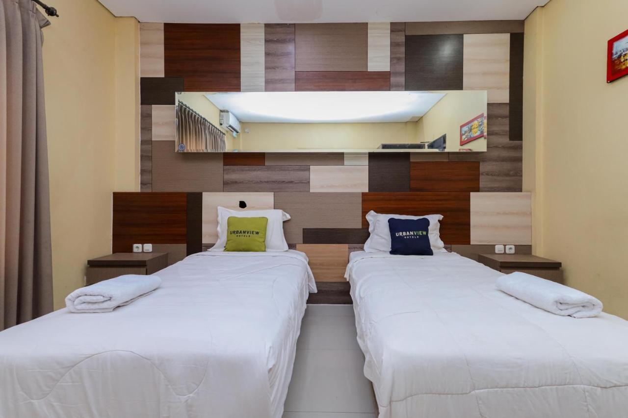 Urbanview Hotel Wg Jimbaran Bali Унгасан Экстерьер фото